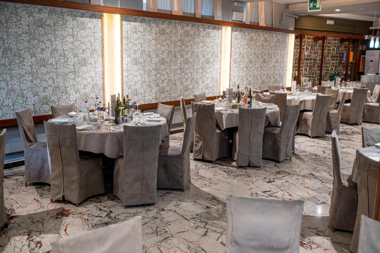 Hotel Ambrosiano Монтекатини-Терме Экстерьер фото