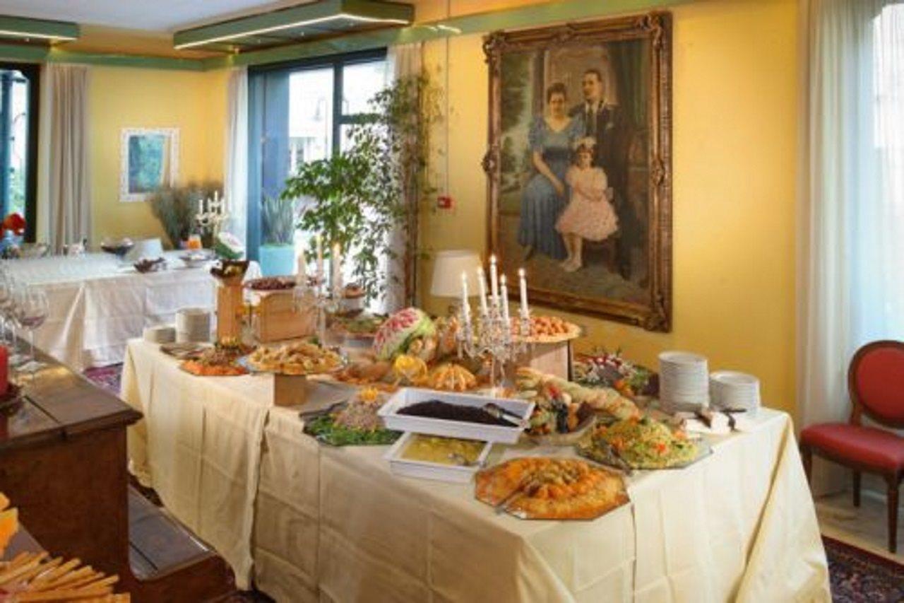 Hotel Ambrosiano Монтекатини-Терме Экстерьер фото