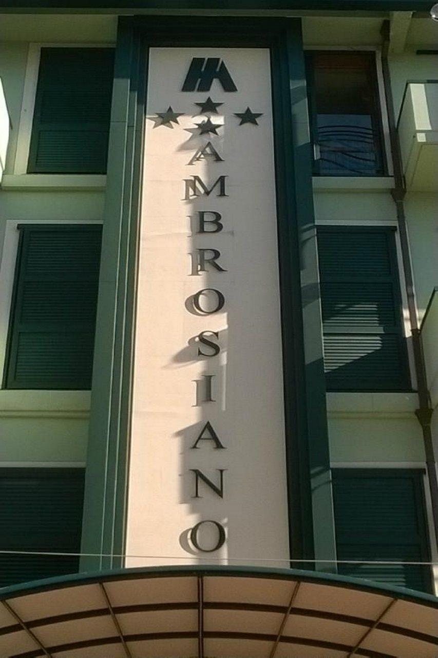 Hotel Ambrosiano Монтекатини-Терме Экстерьер фото